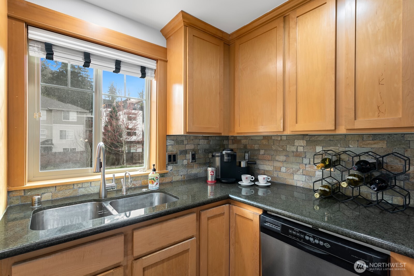 4839 Delridge Way Southwest, Unit B Seattle, WA 98106 - Photo 10 of 31 Gallery Image 10