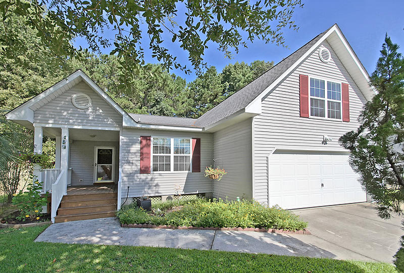 153 Iron Road Summerville, SC 29486 - Photo 2 of 28 Welcome home!