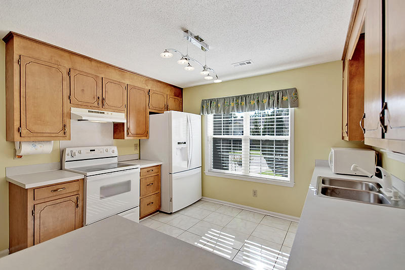 153 Iron Road Summerville, SC 29486 - Photo 11 of 28 Beautiful white appliances