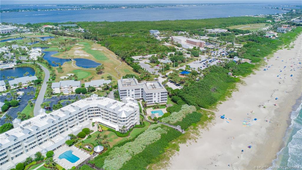 669 Northeast Plantation Road, Unit 403 Stuart, FL 34996 - Photo 37 of 43 Gallery Image 37