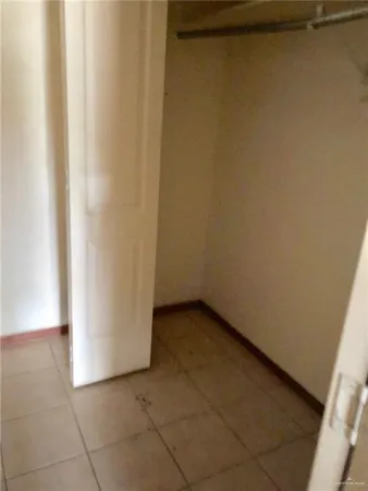 $780 | 2000 Circle Drive, Unit 6, Mission, TX 78572