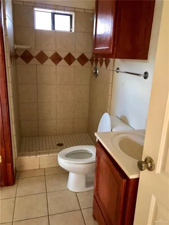 $780 | 2000 Circle Drive, Unit 6, Mission, TX 78572