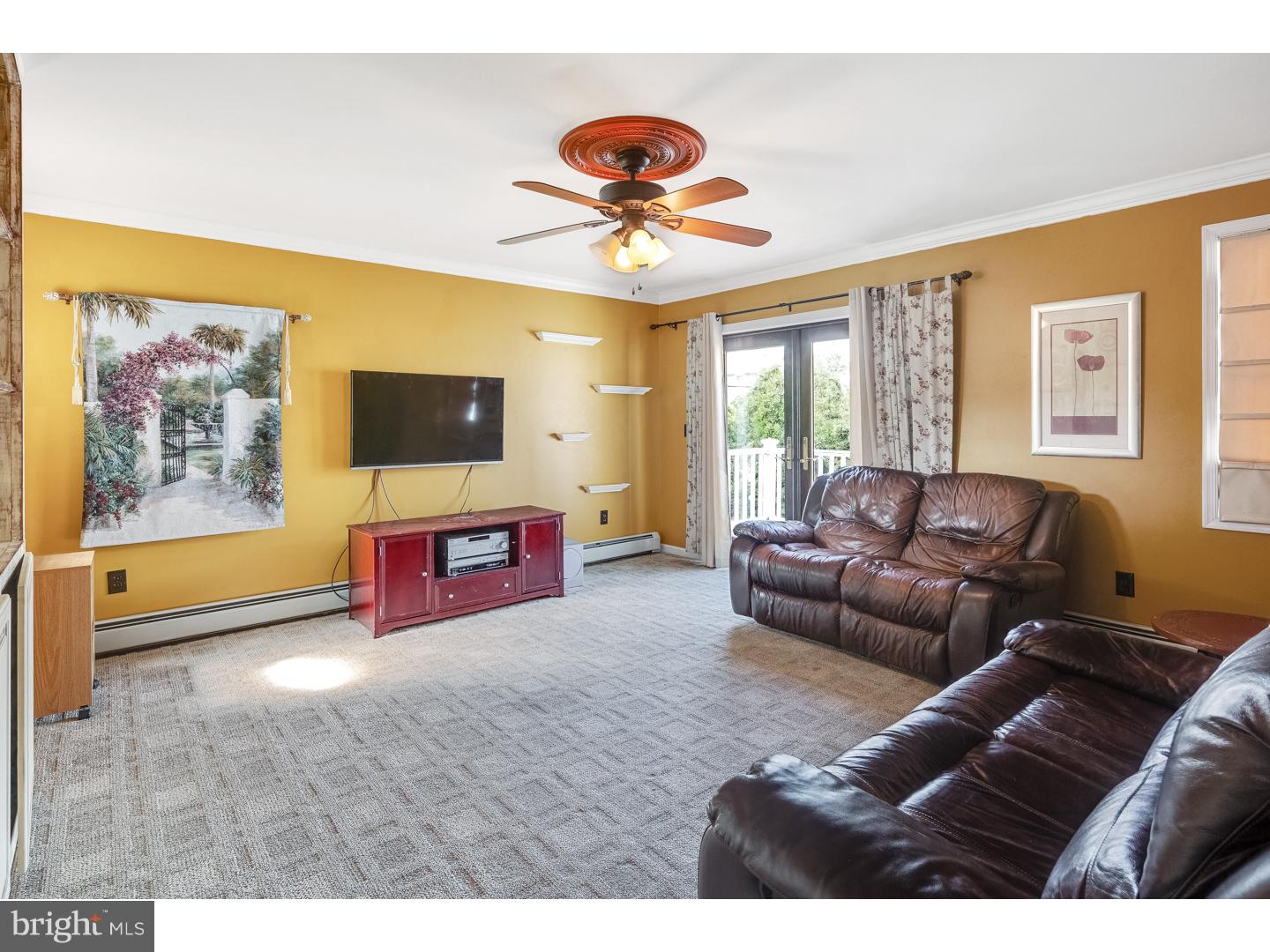 7 Lejune Road Cinnaminson, NJ 08077 - Photo 8 of 25 Family Room