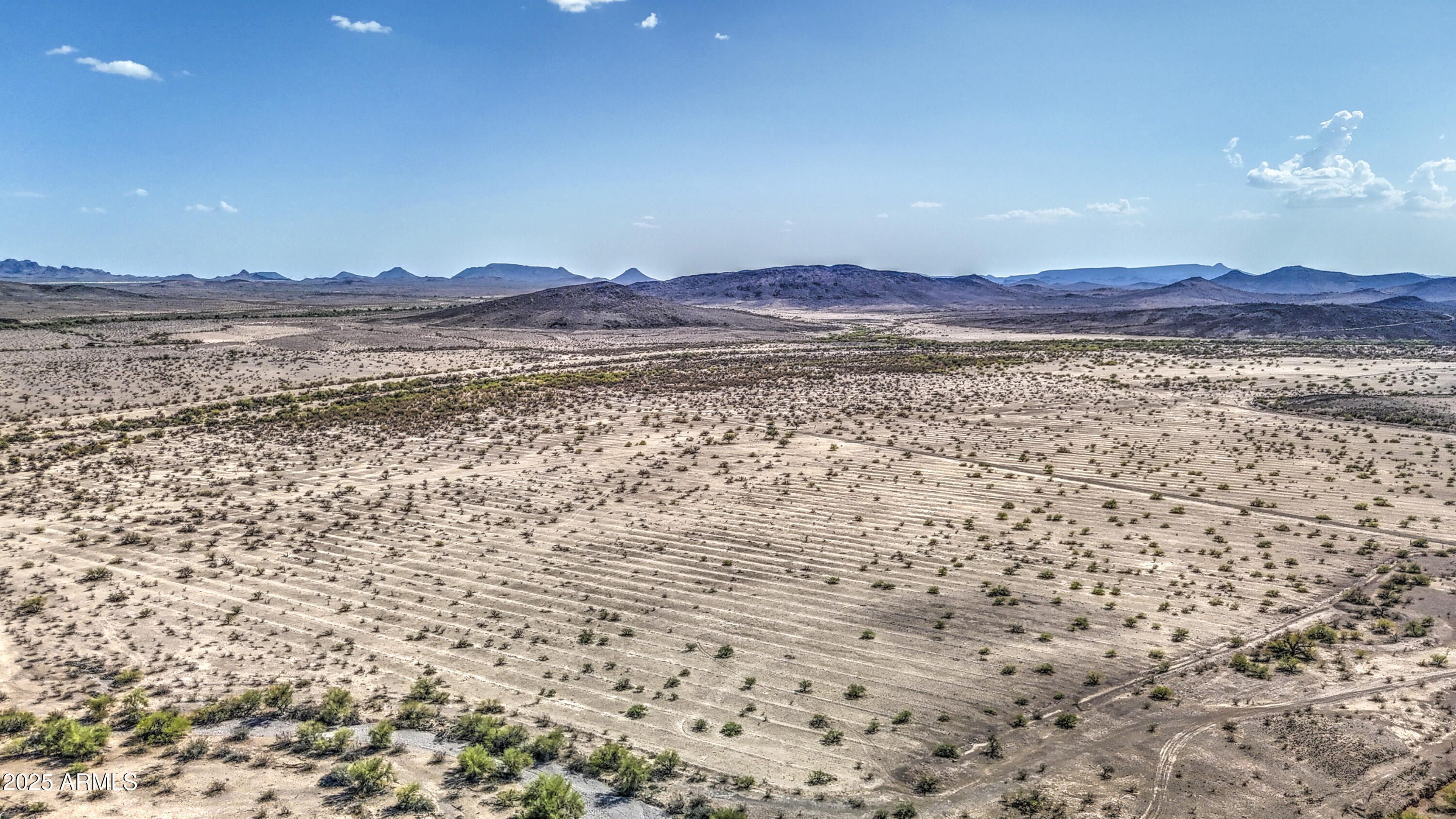 0 West Elliot Road, Unit 40150011A Tonopah, AZ 85354 - Photo 29 of 53 a view of lake and a city
