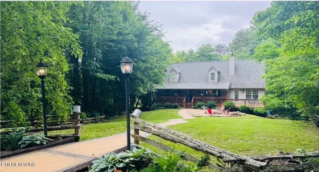 $524,000 | 291 Twin Lane, Washburn, TN 37888