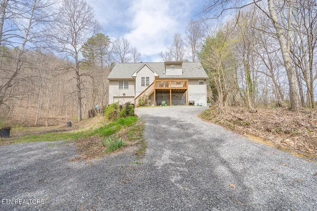 $524,000 | 291 Twin Lane, Washburn, TN 37888