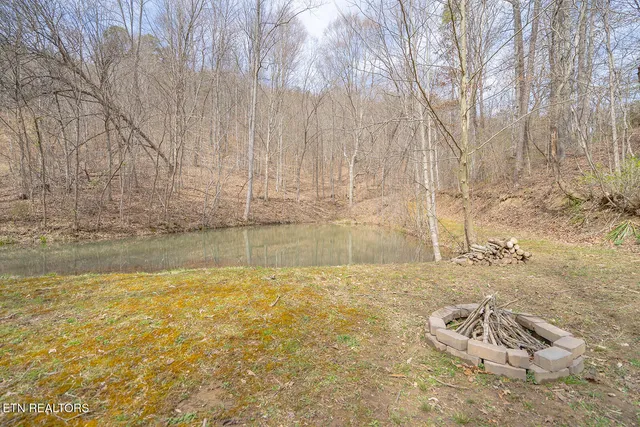 $524,000 | 291 Twin Lane, Washburn, TN 37888