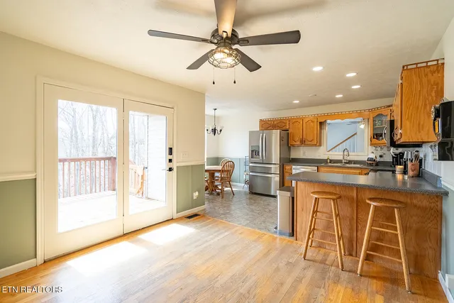 $524,000 | 291 Twin Lane, Washburn, TN 37888