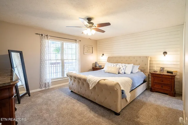 $524,000 | 291 Twin Lane, Washburn, TN 37888