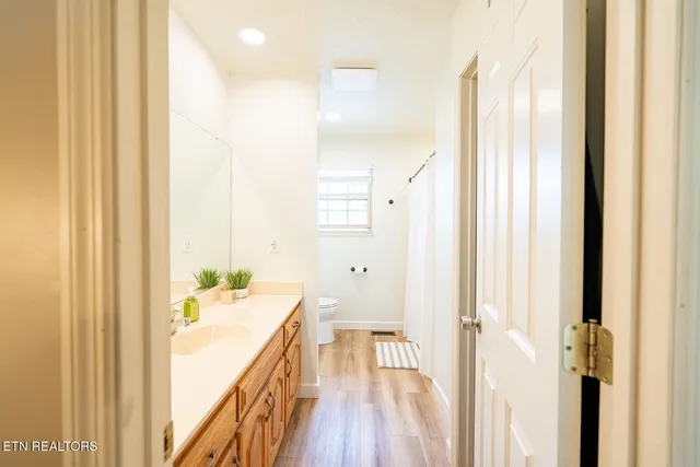 $524,000 | 291 Twin Lane, Washburn, TN 37888