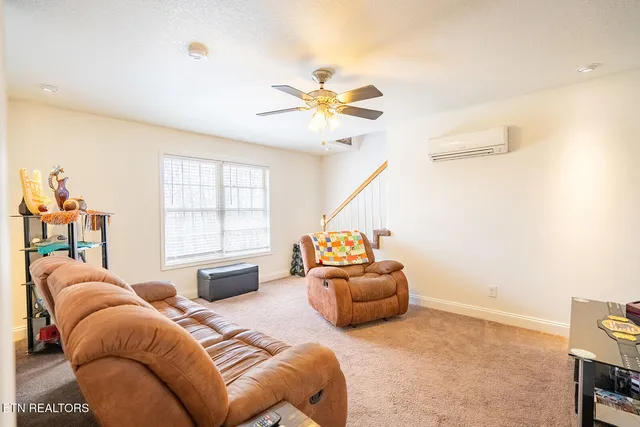 $524,000 | 291 Twin Lane, Washburn, TN 37888