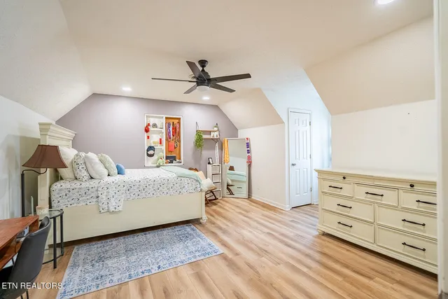 $524,000 | 291 Twin Lane, Washburn, TN 37888