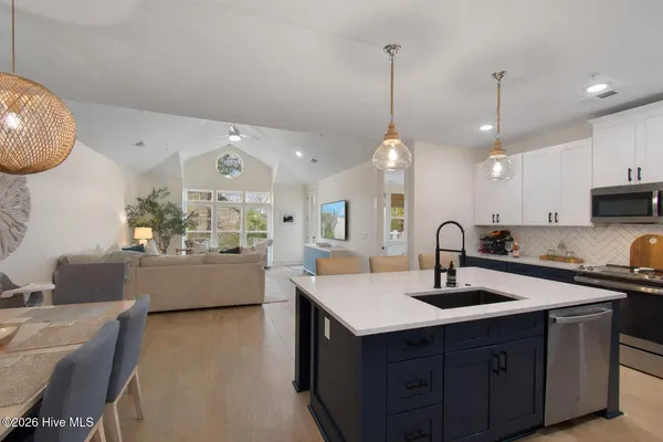 $595,000 | 2537 St James Drive Southeast, Unit 1108, Southport, NC 28461
