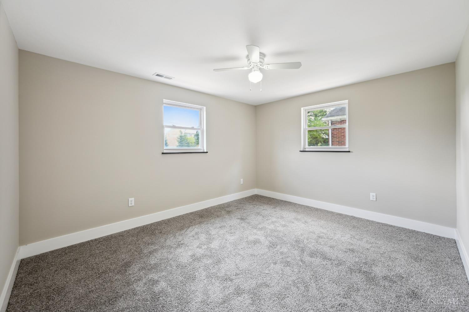 8647 Butler Warren Road West Chester, OH 45069 - Photo 26 of 37 Gallery Image 26