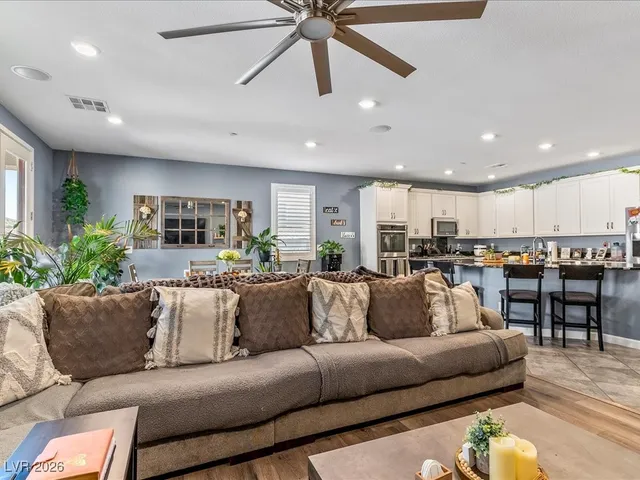 $600,000 | 2442 Fanano Street, Henderson, NV 89044