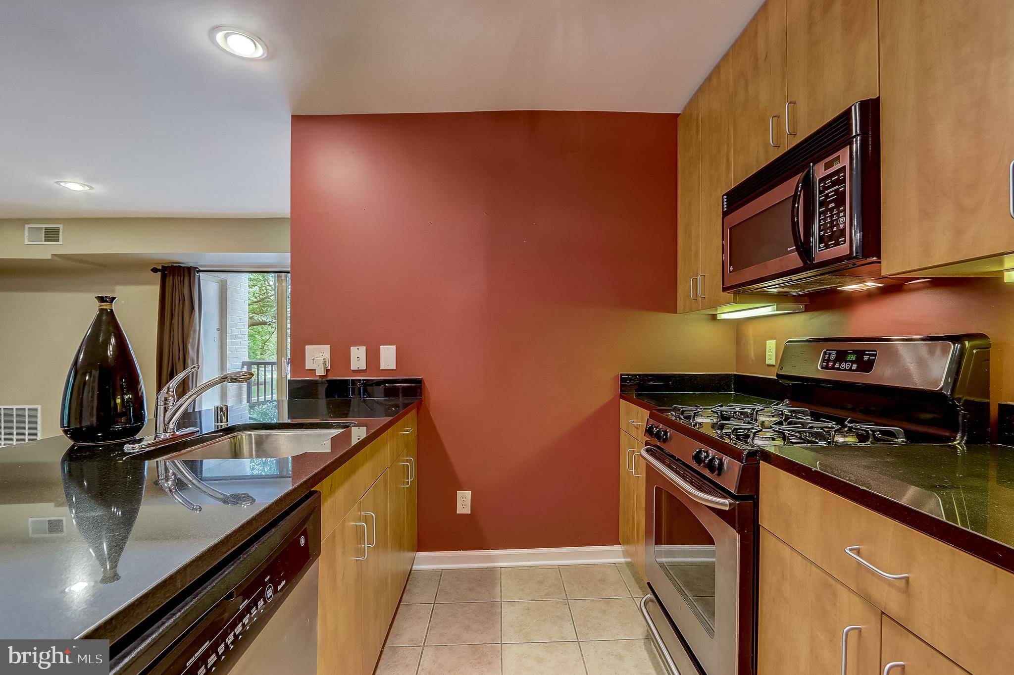 1144 Cove Road, Unit 202 Annapolis, MD 21403 - Photo 12 of 59 Gallery Image 12