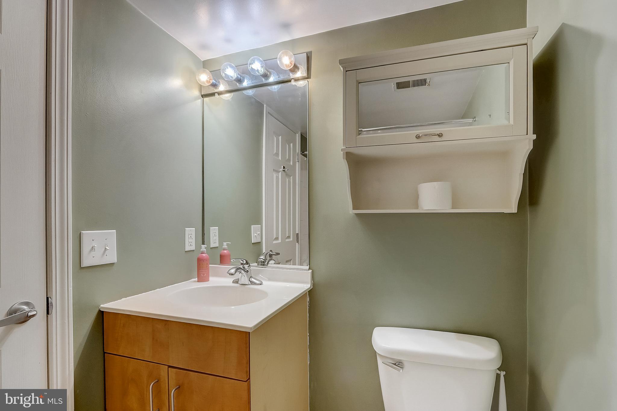 1144 Cove Road, Unit 202 Annapolis, MD 21403 - Photo 24 of 59 Gallery Image 24