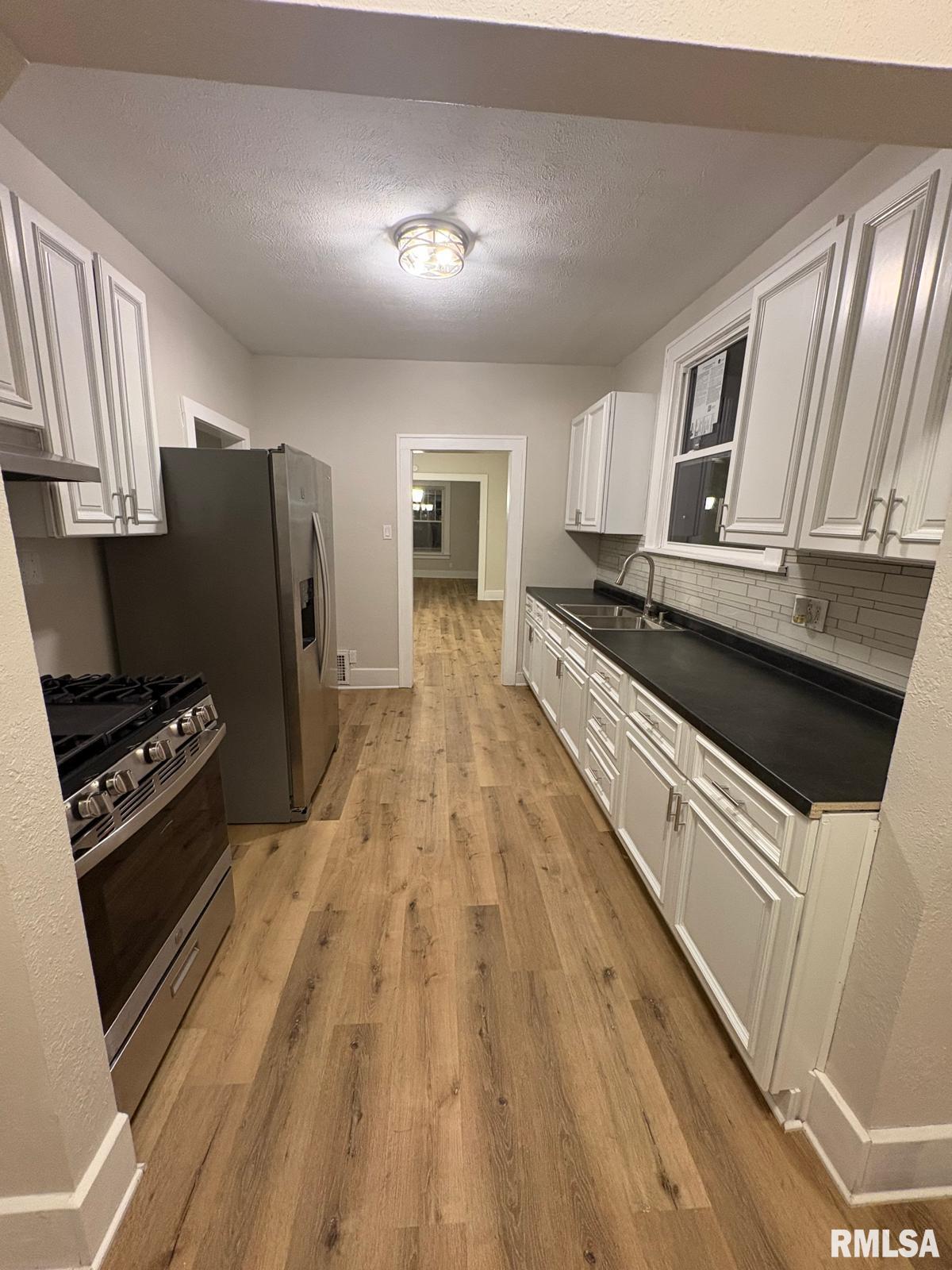 1728 South Spring Street Springfield, IL 62704 - Photo 11 of 34