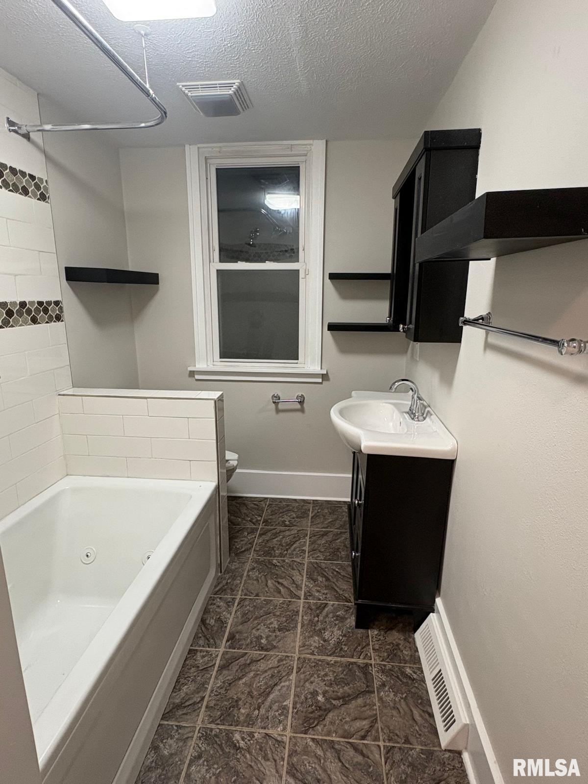 1728 South Spring Street Springfield, IL 62704 - Photo 12 of 34