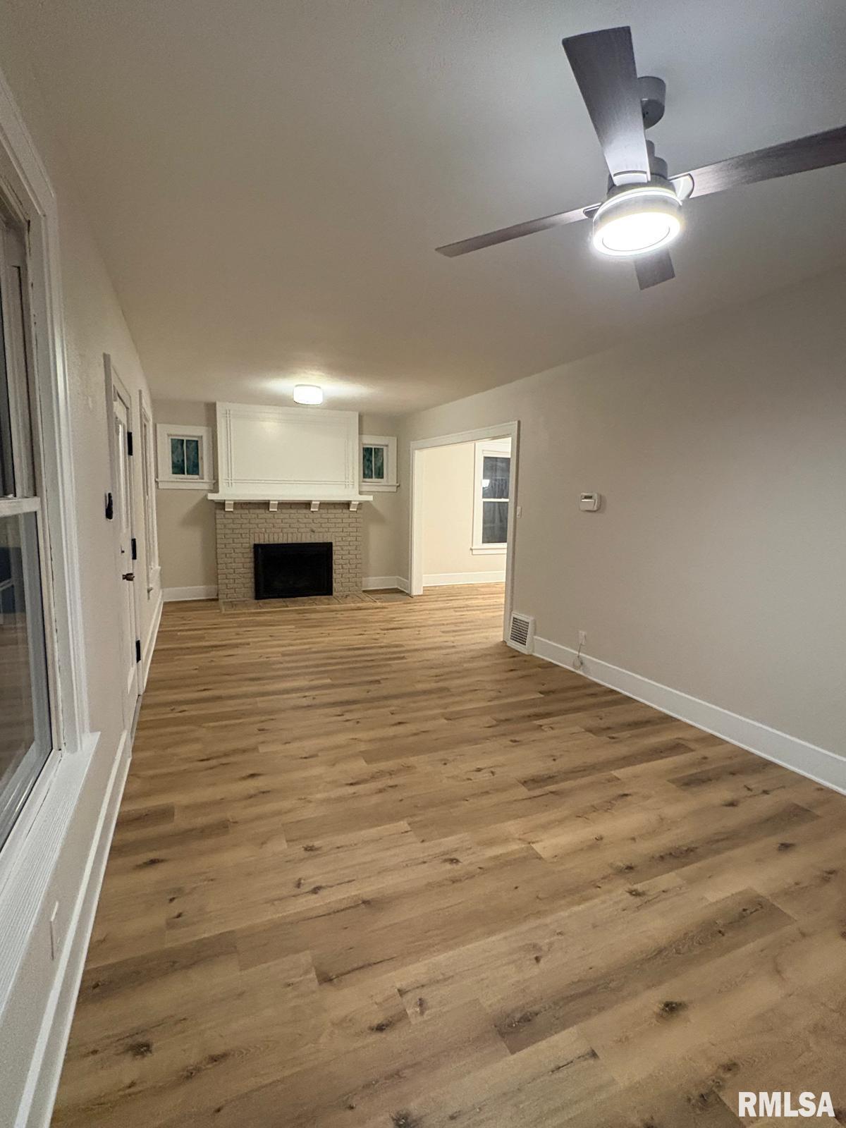 1728 South Spring Street Springfield, IL 62704 - Photo 4 of 34