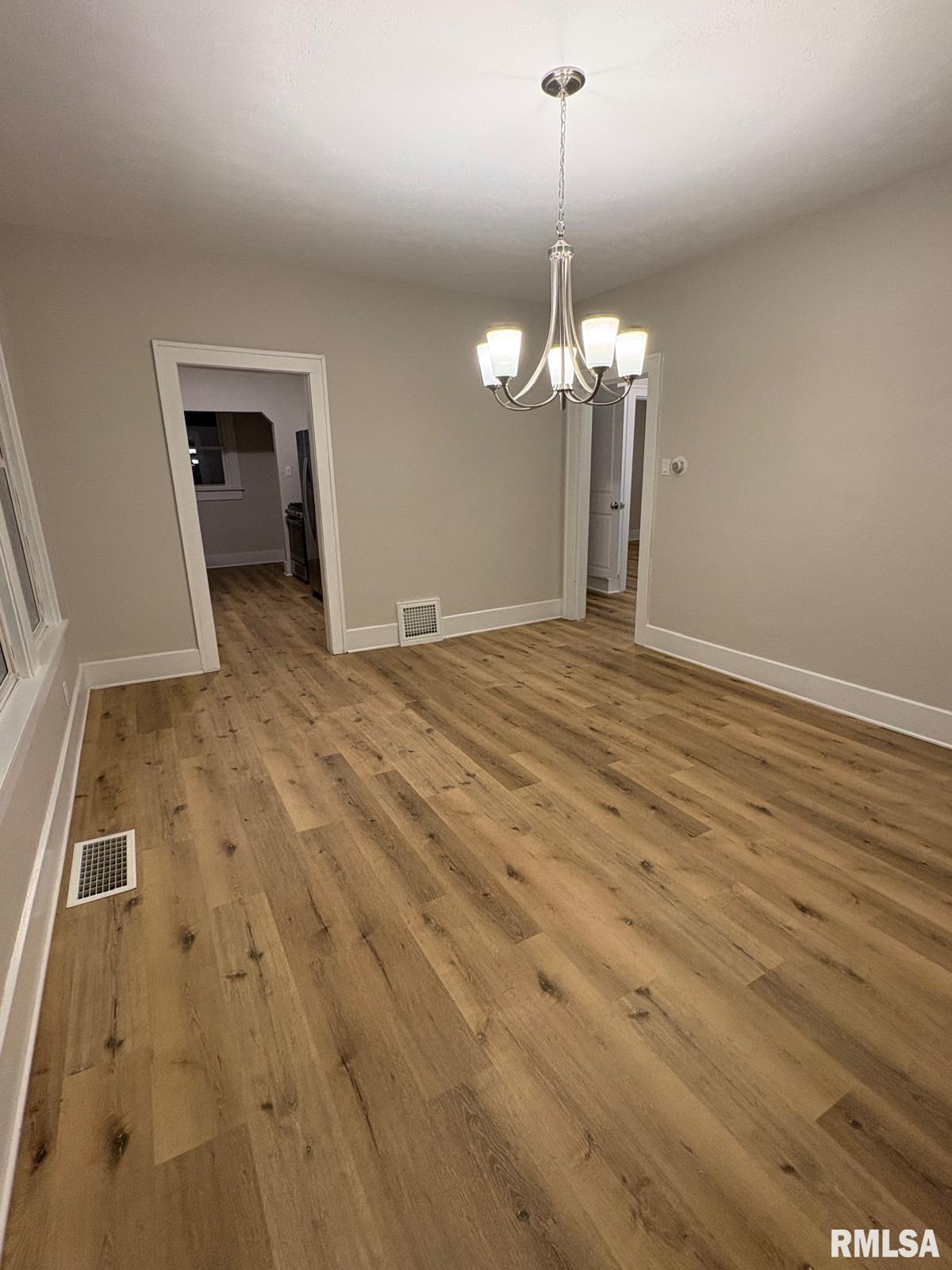 1728 South Spring Street Springfield, IL 62704 - Photo 8 of 34