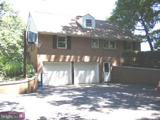 115 Mt Penn Road Shillington, PA 19607 - Photo 2 of 6 Gallery Image 2