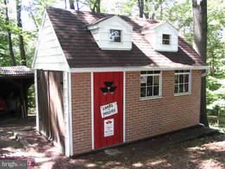 115 Mt Penn Road Shillington, PA 19607 - Photo 3 of 6 Gallery Image 3