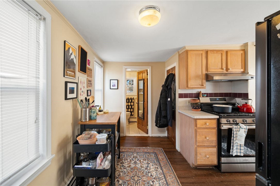 15 Thompson Street Warren, RI 02885 - Photo 18 of 47