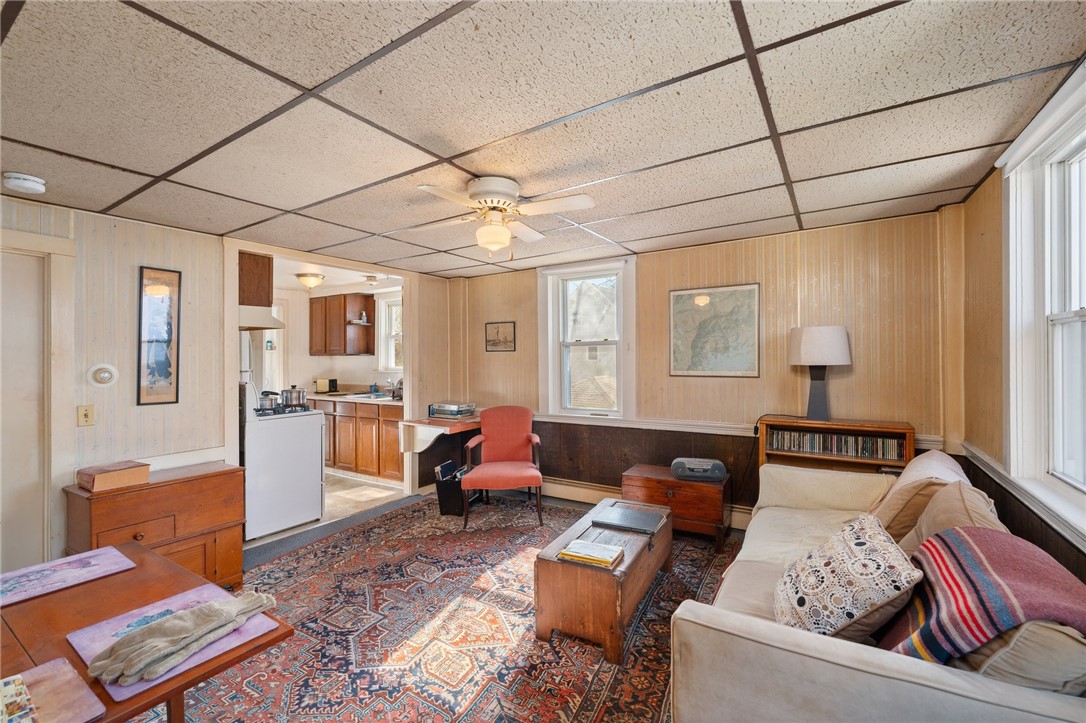 15 Thompson Street Warren, RI 02885 - Photo 22 of 47