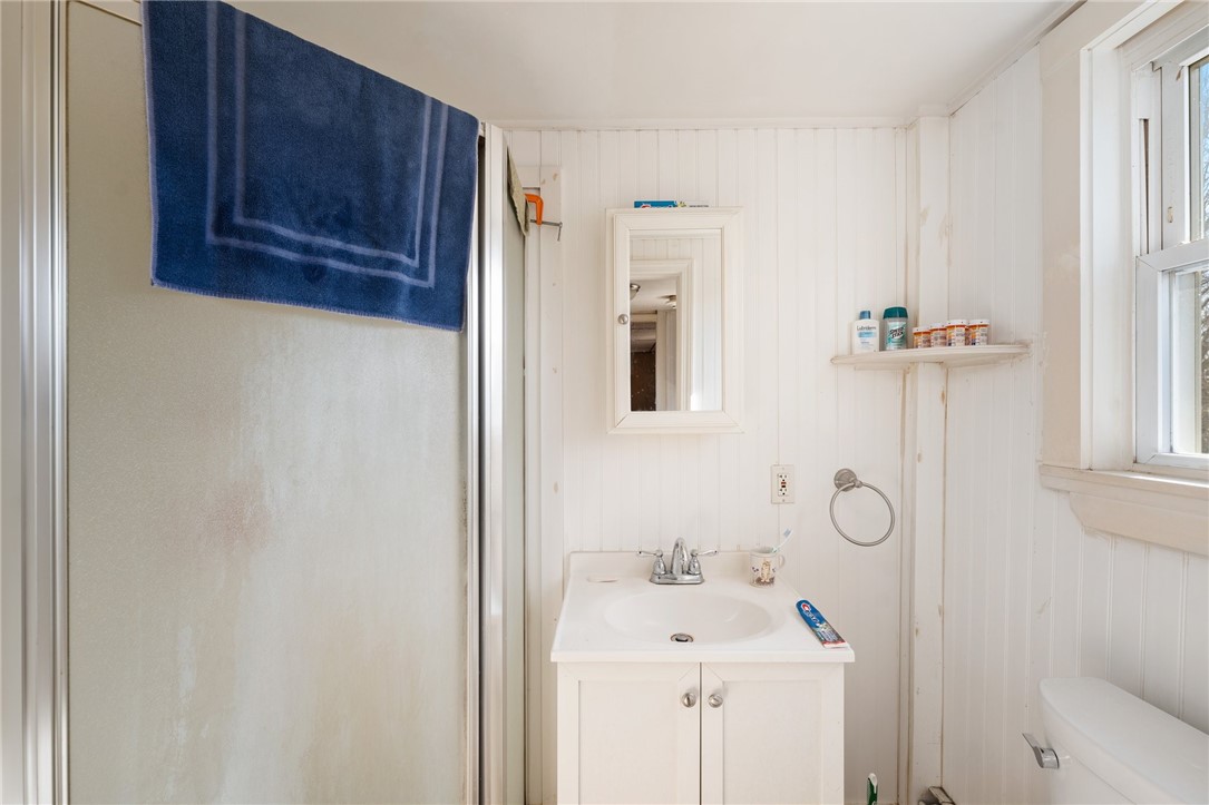 15 Thompson Street Warren, RI 02885 - Photo 27 of 47