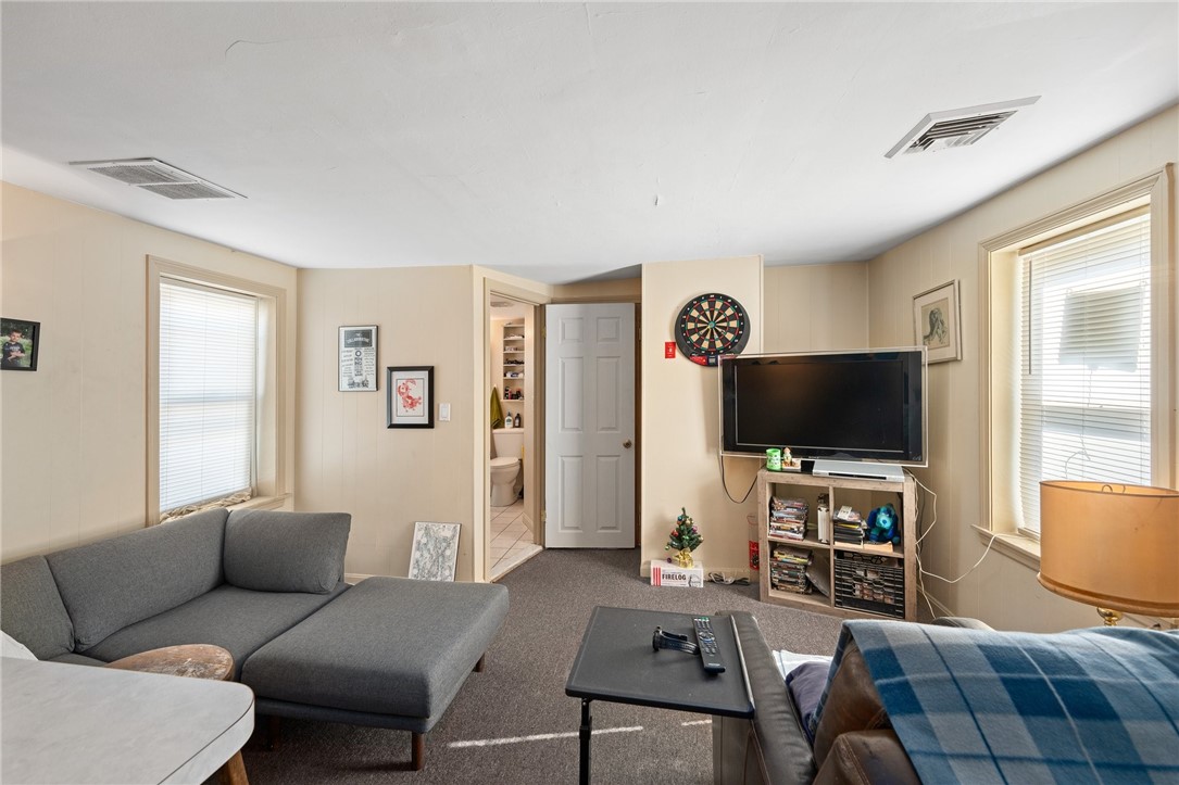 15 Thompson Street Warren, RI 02885 - Photo 35 of 47