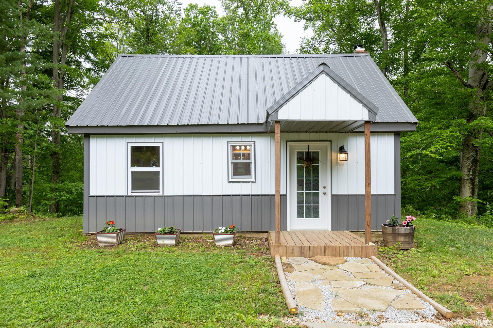 874 North Corwin Road Bloomfield, IN 47424 - Photo 1 of 36