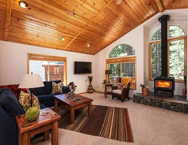 14251 Tyrol Road Truckee, CA 96161 - Photo 2 of 14 Gallery Image 2