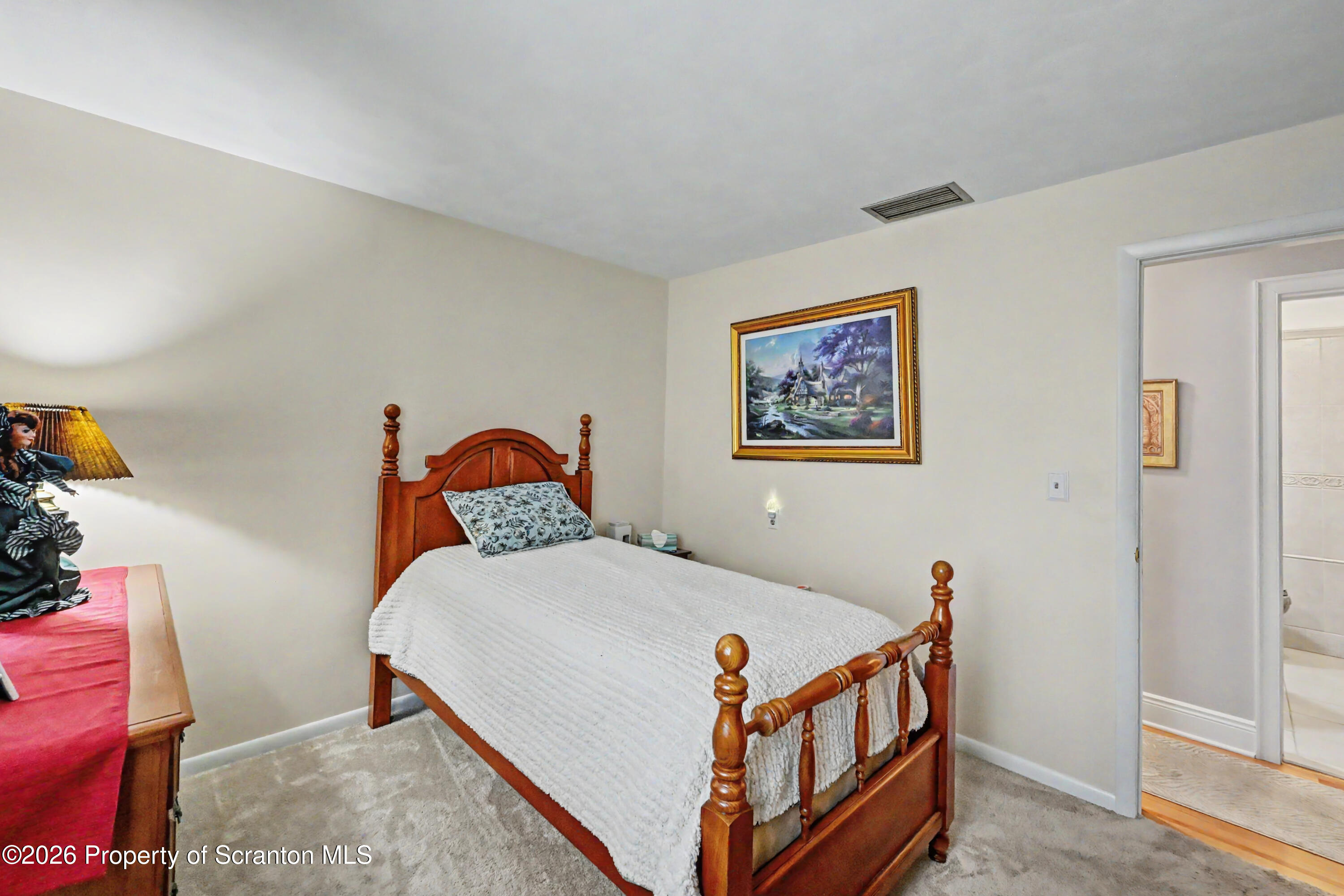 100 Carriage Lane Clarks Summit, PA 18411 - Photo 49 of 60 100 Carriage Ln 43