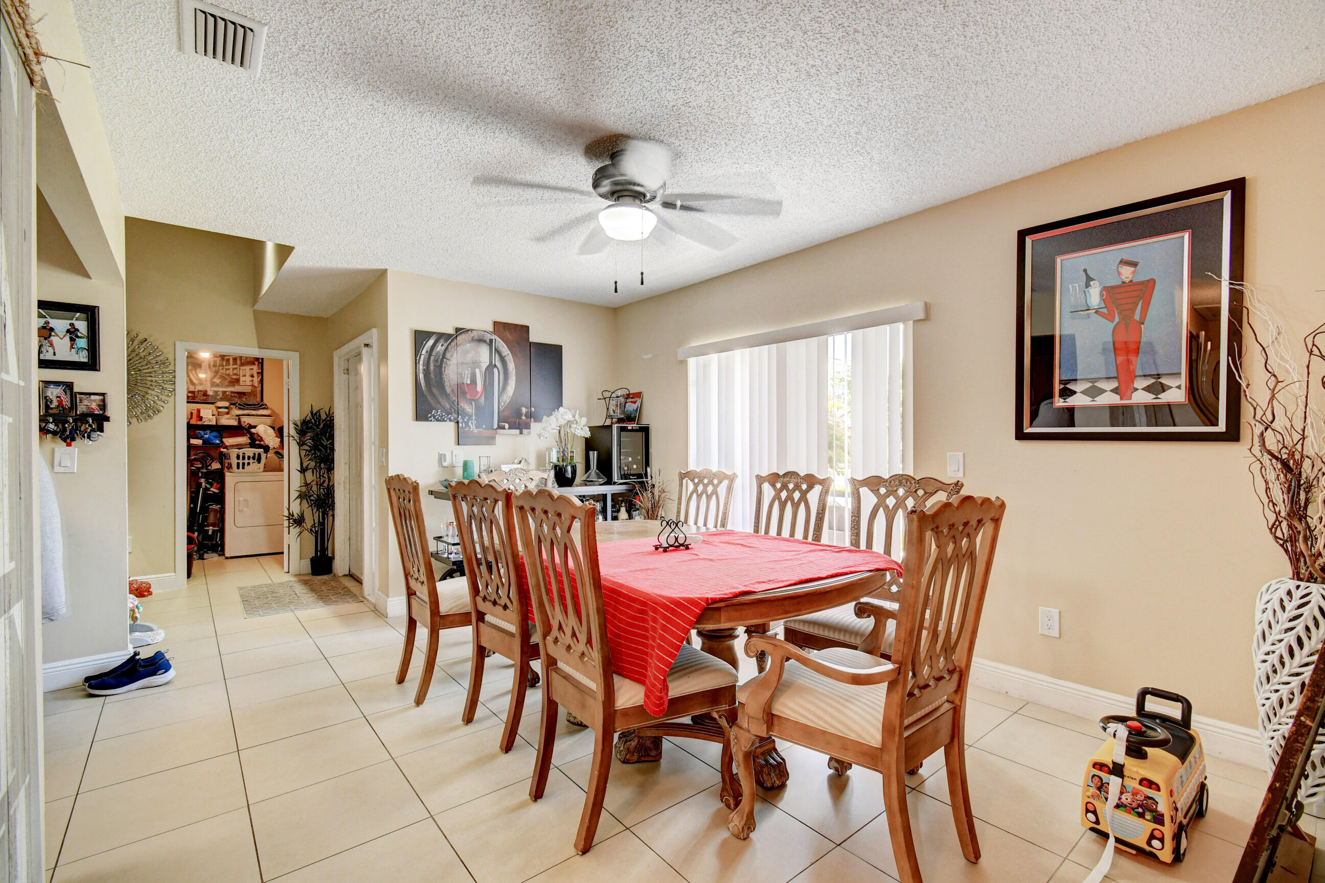 20570 Carousel Circle West Boca Raton, FL 33434 - Photo 13 of 36 DSC_5300_1_2_3_4