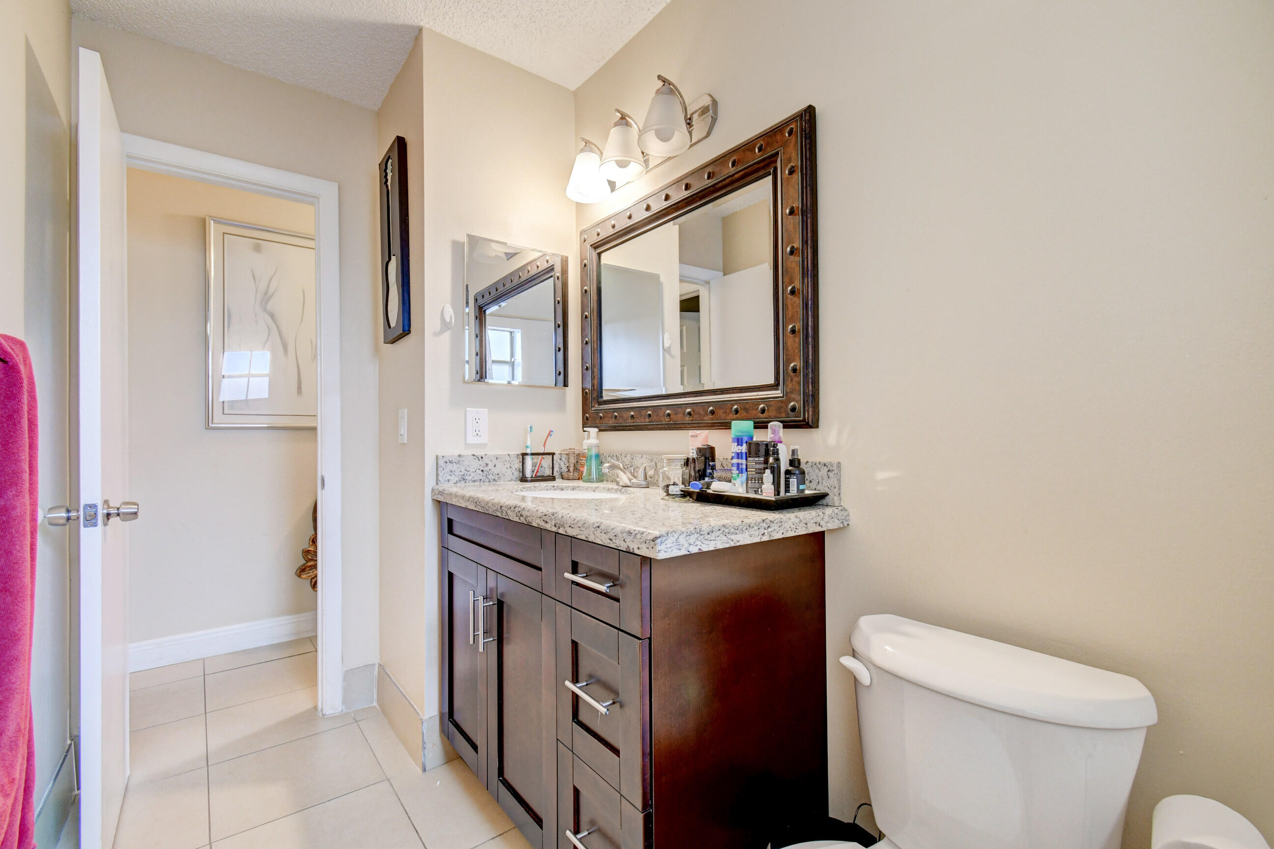 20570 Carousel Circle West Boca Raton, FL 33434 - Photo 27 of 36 DSC_5355_6_7_8_9