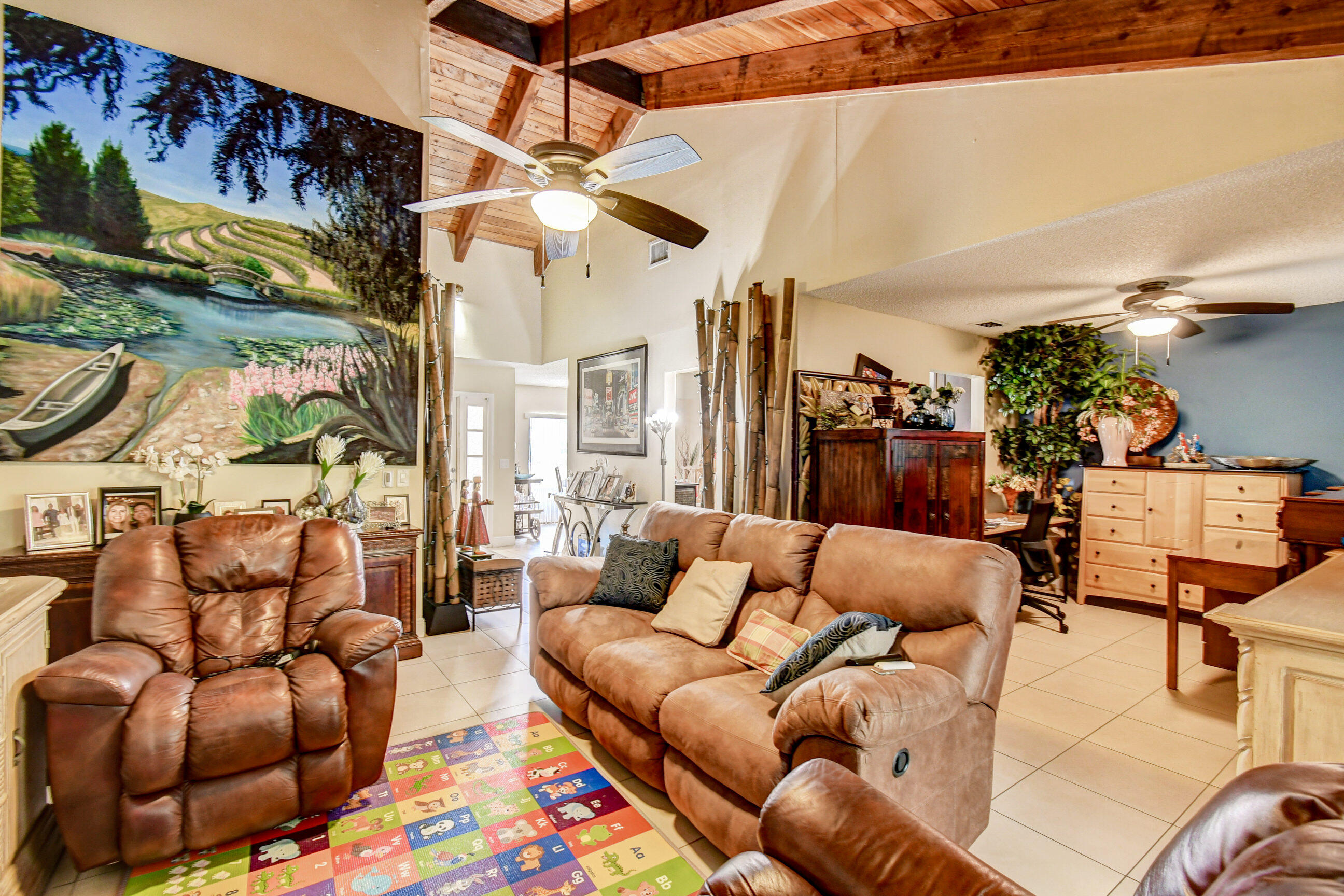 20570 Carousel Circle West Boca Raton, FL 33434 - Photo 5 of 36 DSC_5225_6_7_8_9