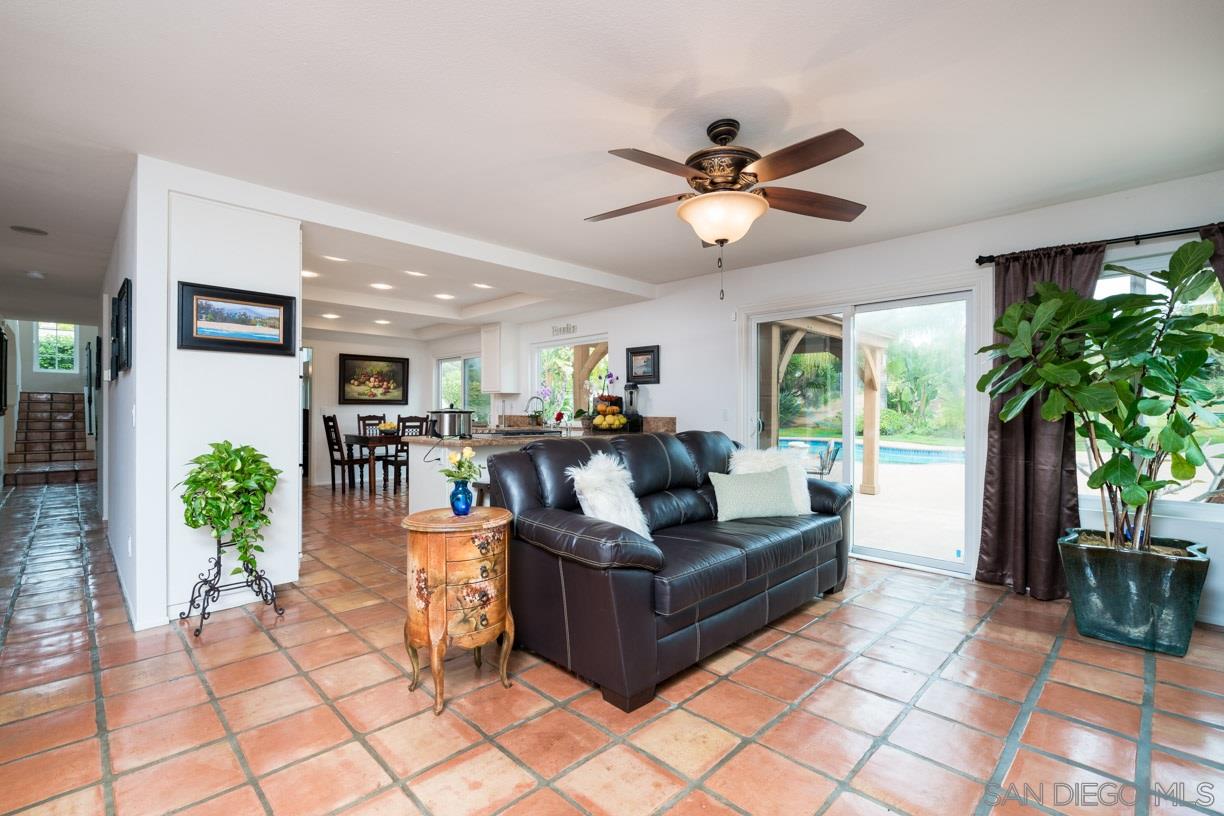 16377 Summer Sage Road Poway, CA 92064 - Photo 9 of 25