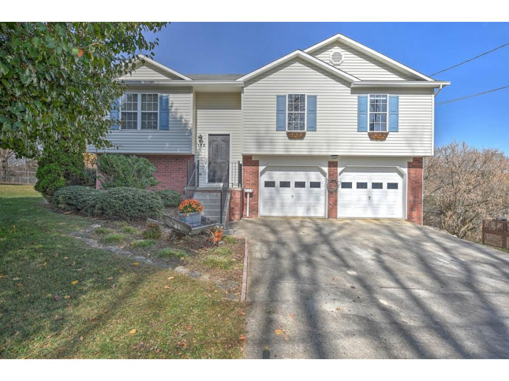 112 Merman Road Kingsport, TN 37663 - Photo 1 of 36 Photo 1