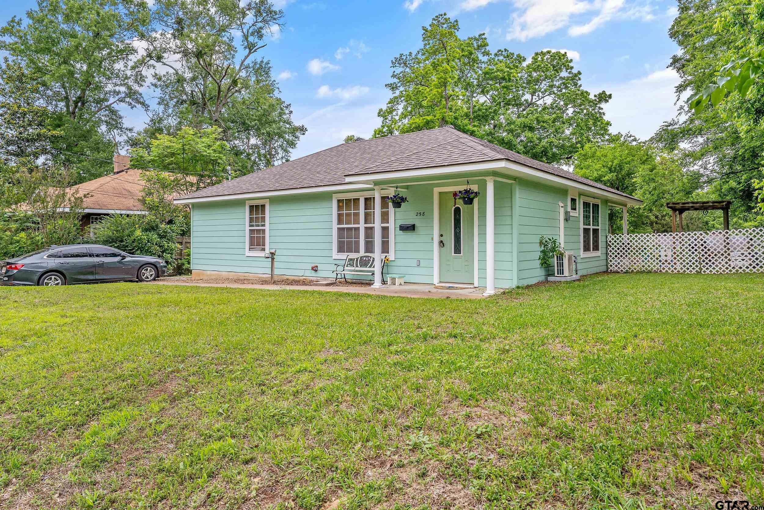 258 West 6th Street Rusk, TX 75785 - Photo 1 of 22