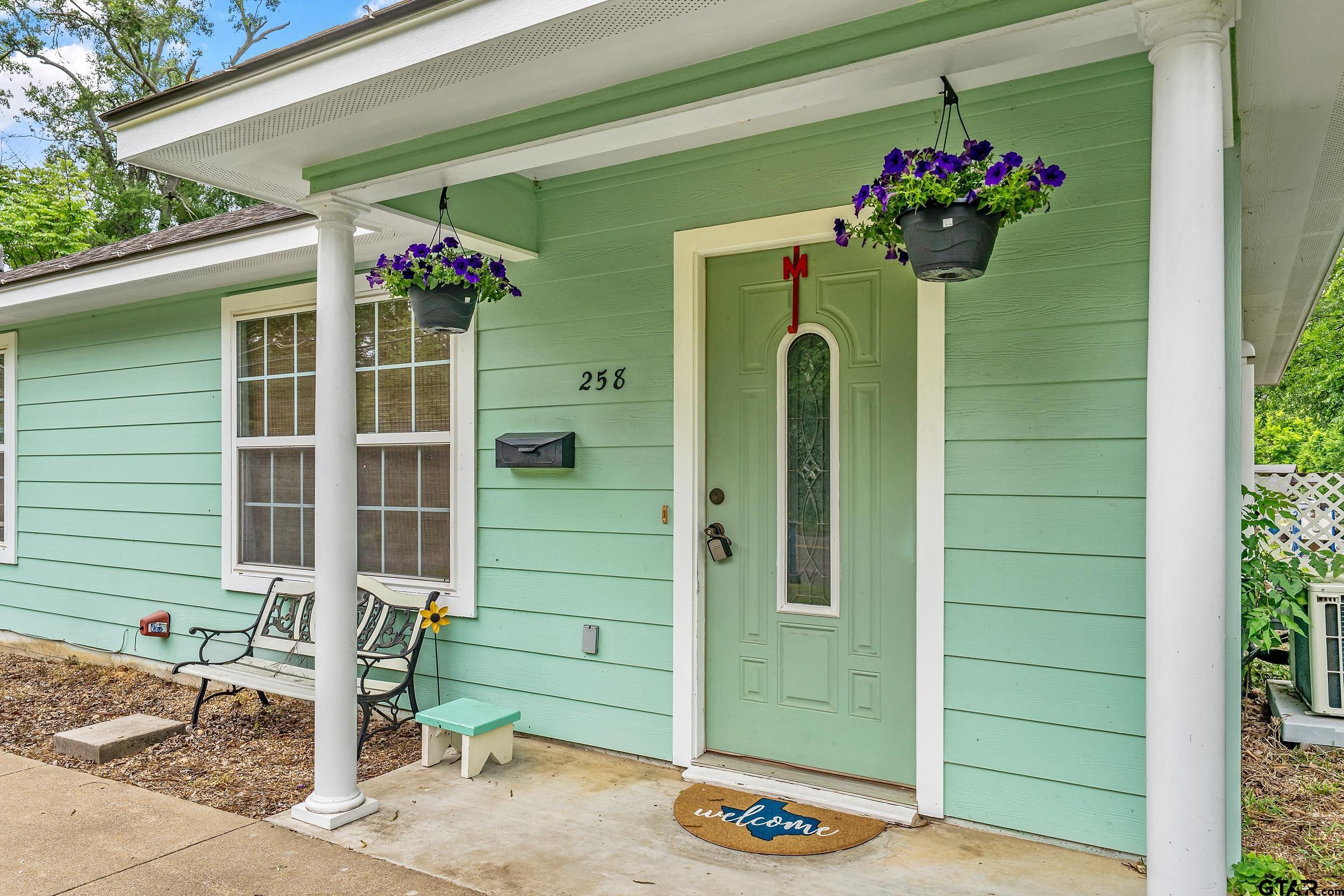 258 West 6th Street Rusk, TX 75785 - Photo 4 of 22