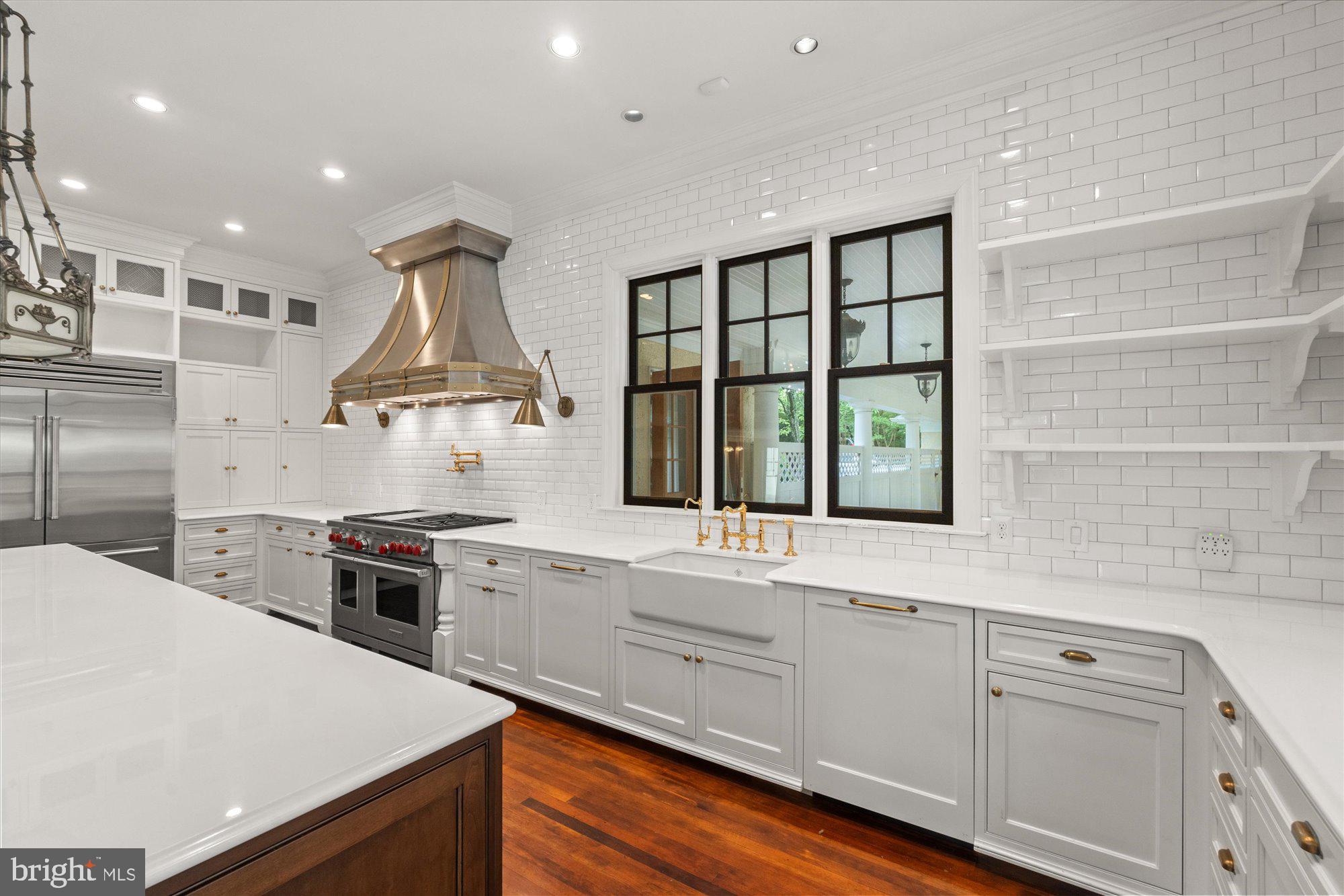 1926 Ruxton Road Baltimore, MD 21204 - Photo 5 of 27