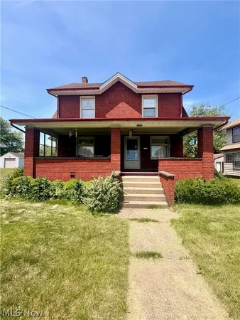 $99,900 | 1350 East Florida Avenue, Youngstown, OH 44502