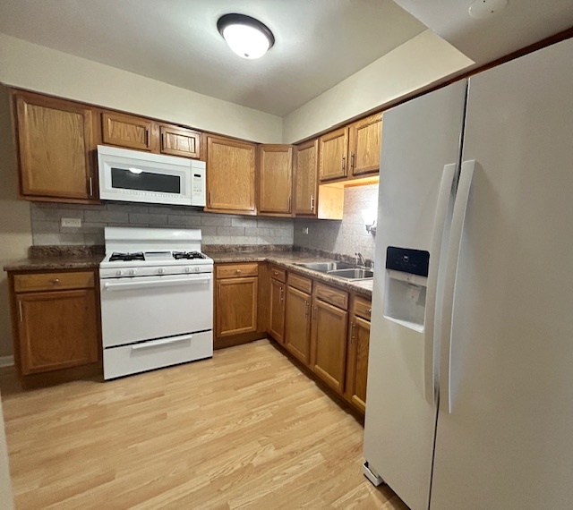 6616 104th Place, Unit 5 Chicago Ridge, IL 60415 - Photo 3 of 9