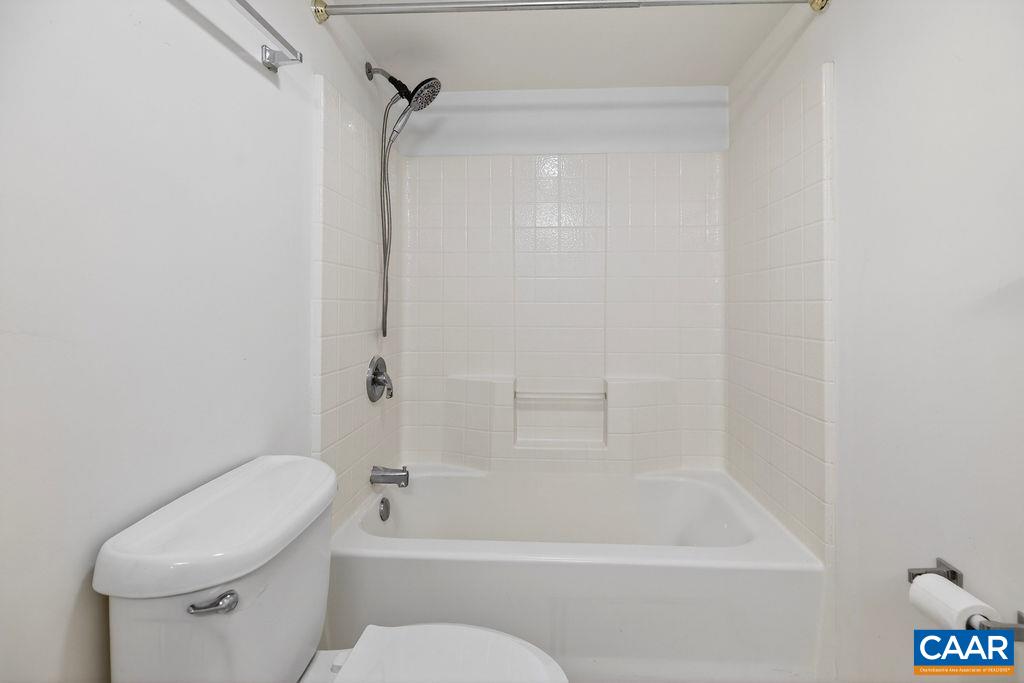 2074 Stone Ridge Roseland, VA 22967 - Photo 22 of 32