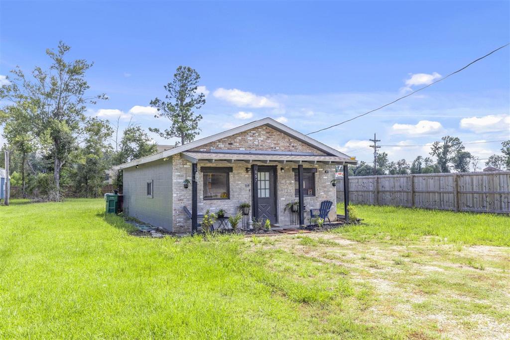 657 Topsy Road Lake Charles, LA 70611 - Photo 2 of 14