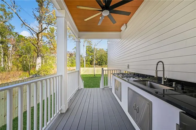 $630,000 | 2337 Orleans Street, Mandeville, LA 70448