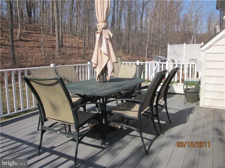 122 Brandywine Road Malvern, PA 19355 - Photo 16 of 17 Deck