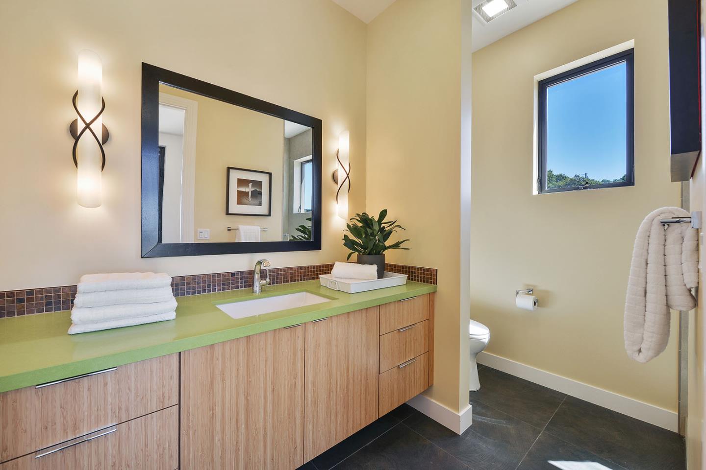 481 West Maple Way Woodside, CA 94062 - Photo 21 of 91