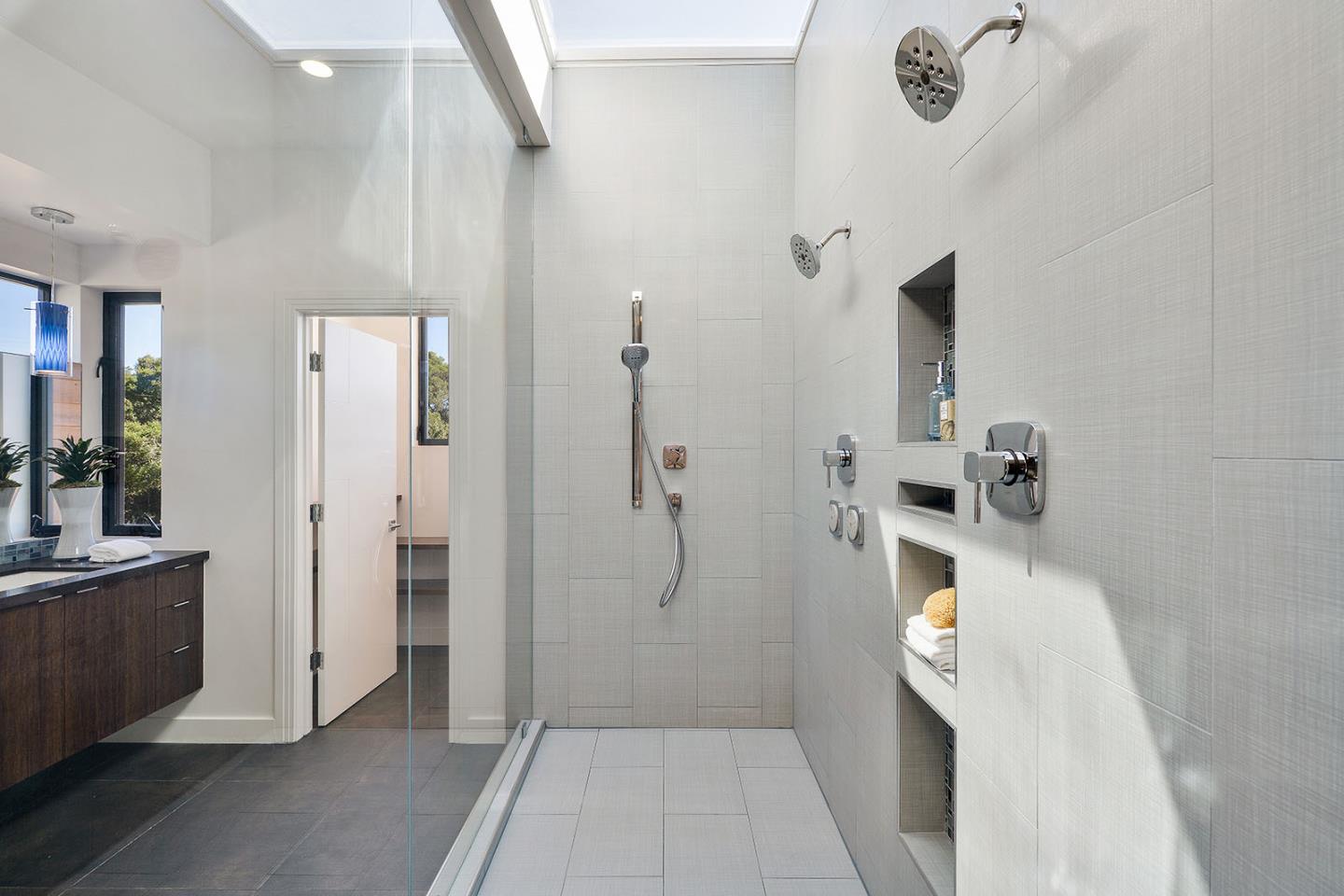 481 West Maple Way Woodside, CA 94062 - Photo 34 of 91